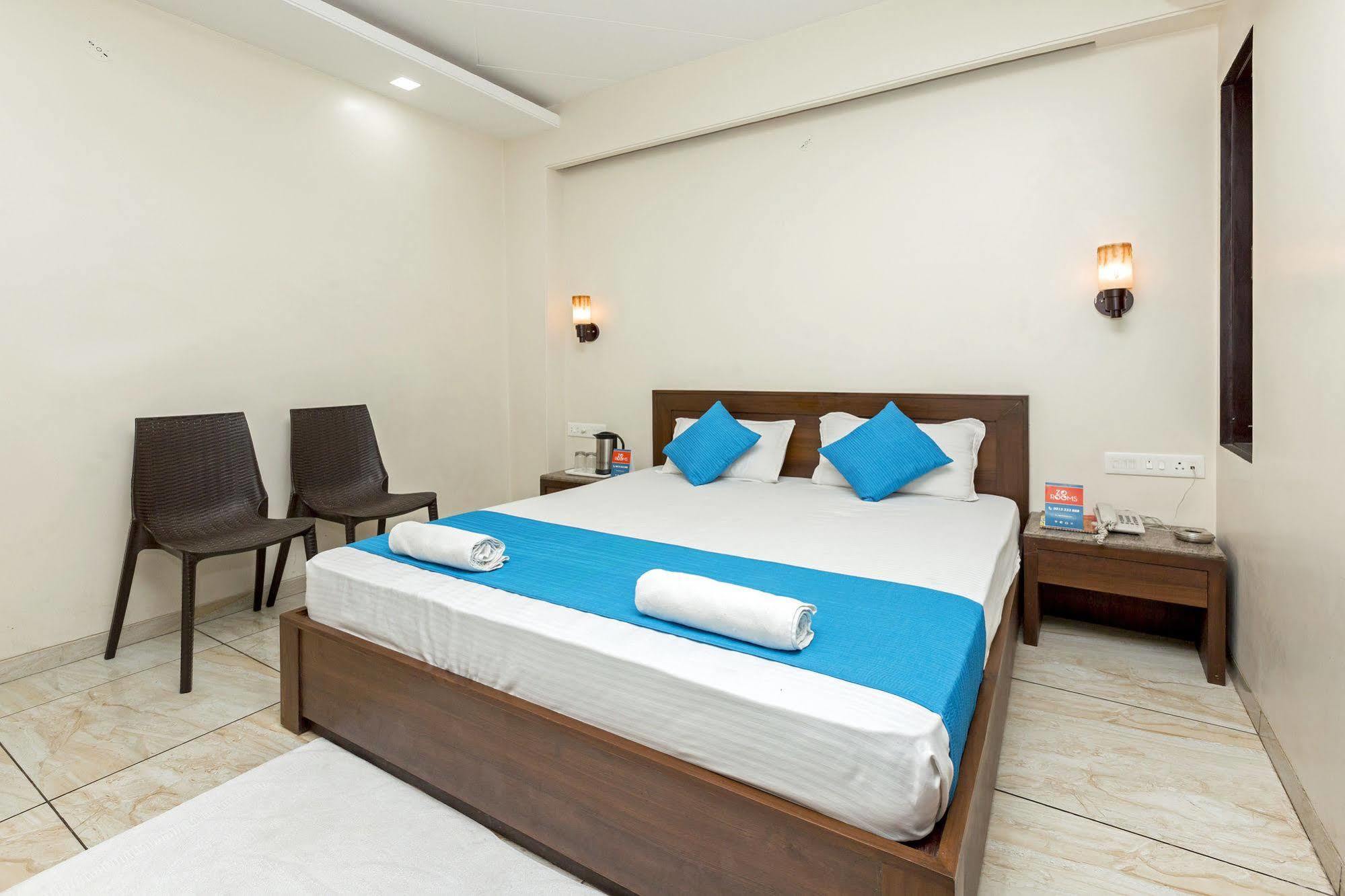 Hotel Sunday Inn Τζαϊπούρ Εξωτερικό φωτογραφία