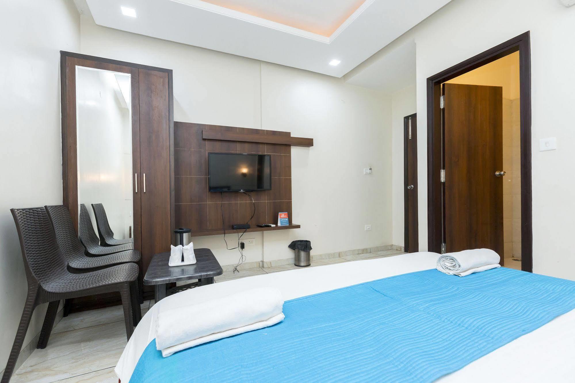 Hotel Sunday Inn Τζαϊπούρ Εξωτερικό φωτογραφία