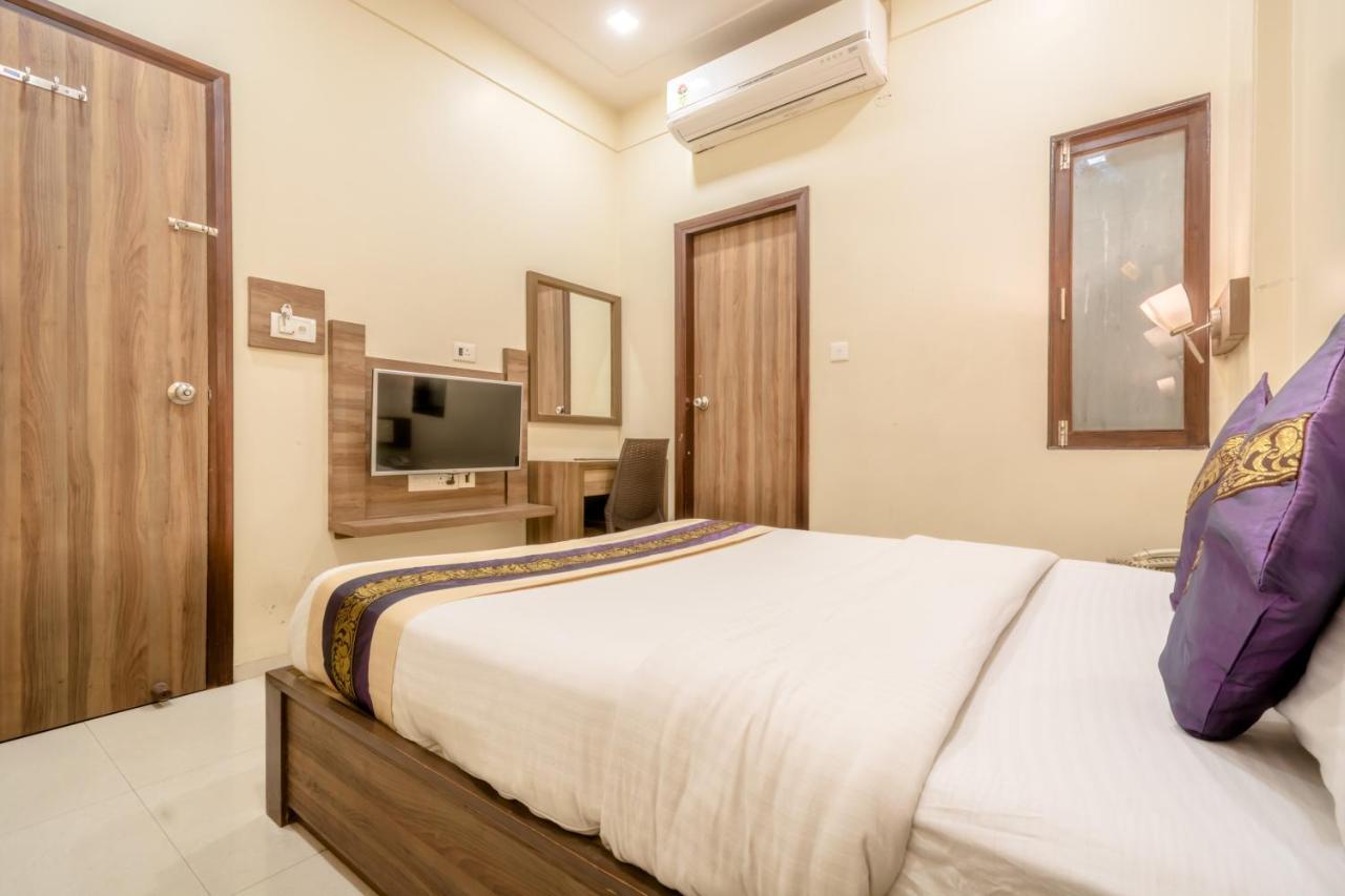 Hotel Sunday Inn Τζαϊπούρ Εξωτερικό φωτογραφία