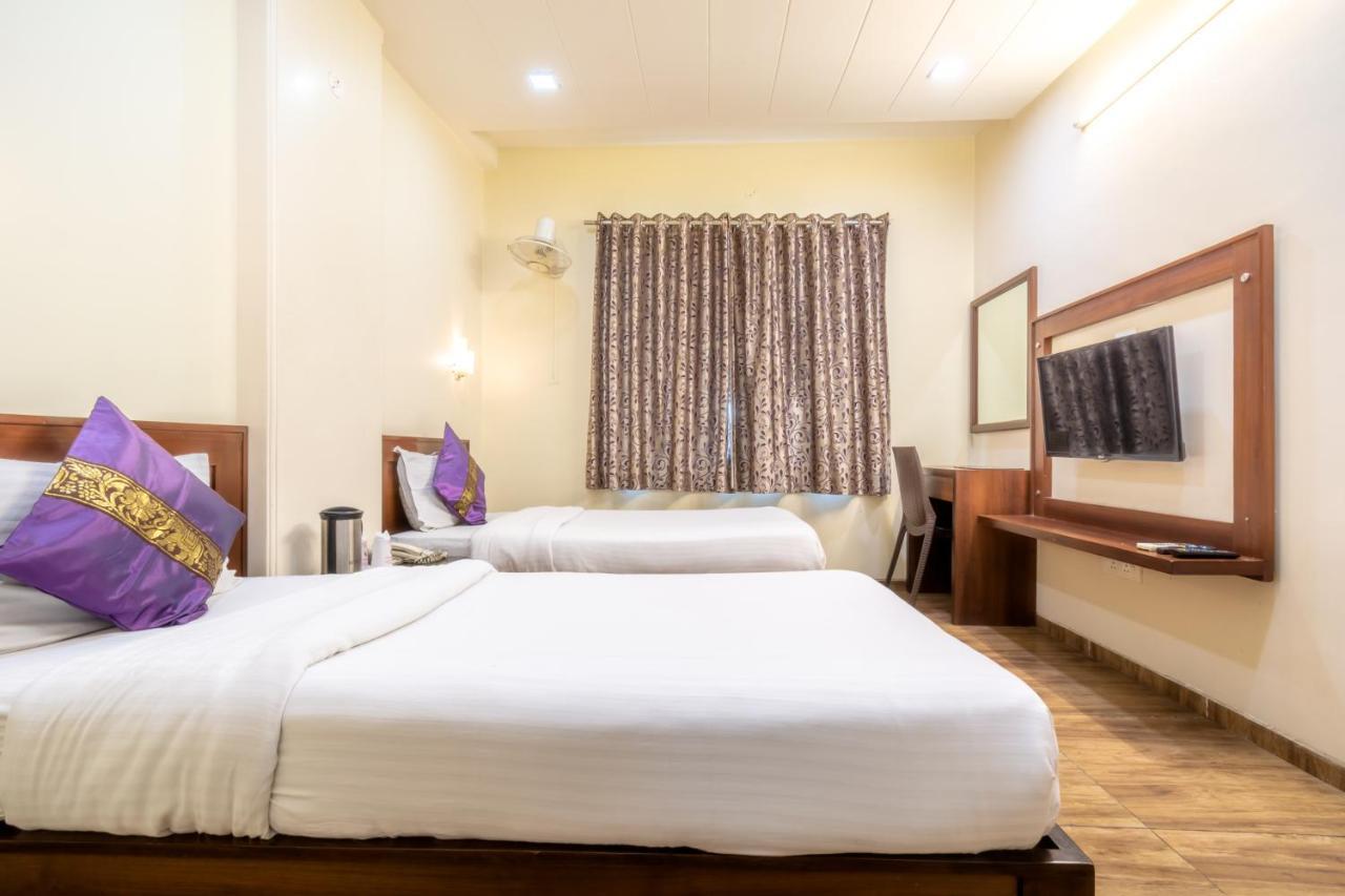 Hotel Sunday Inn Τζαϊπούρ Εξωτερικό φωτογραφία